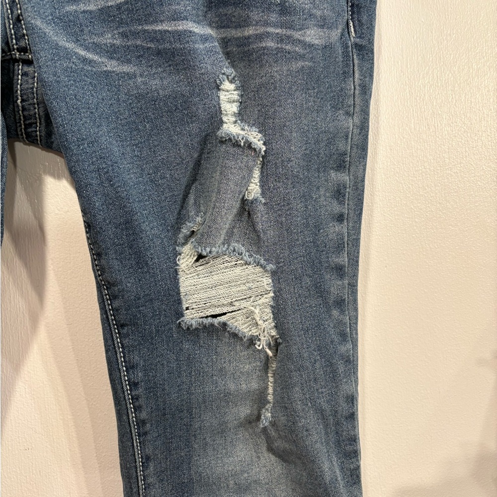 Flamingo Washed Blue Distressed Flare Jeans size XL. 33”/31” bootcut - Picture 6 of 10
